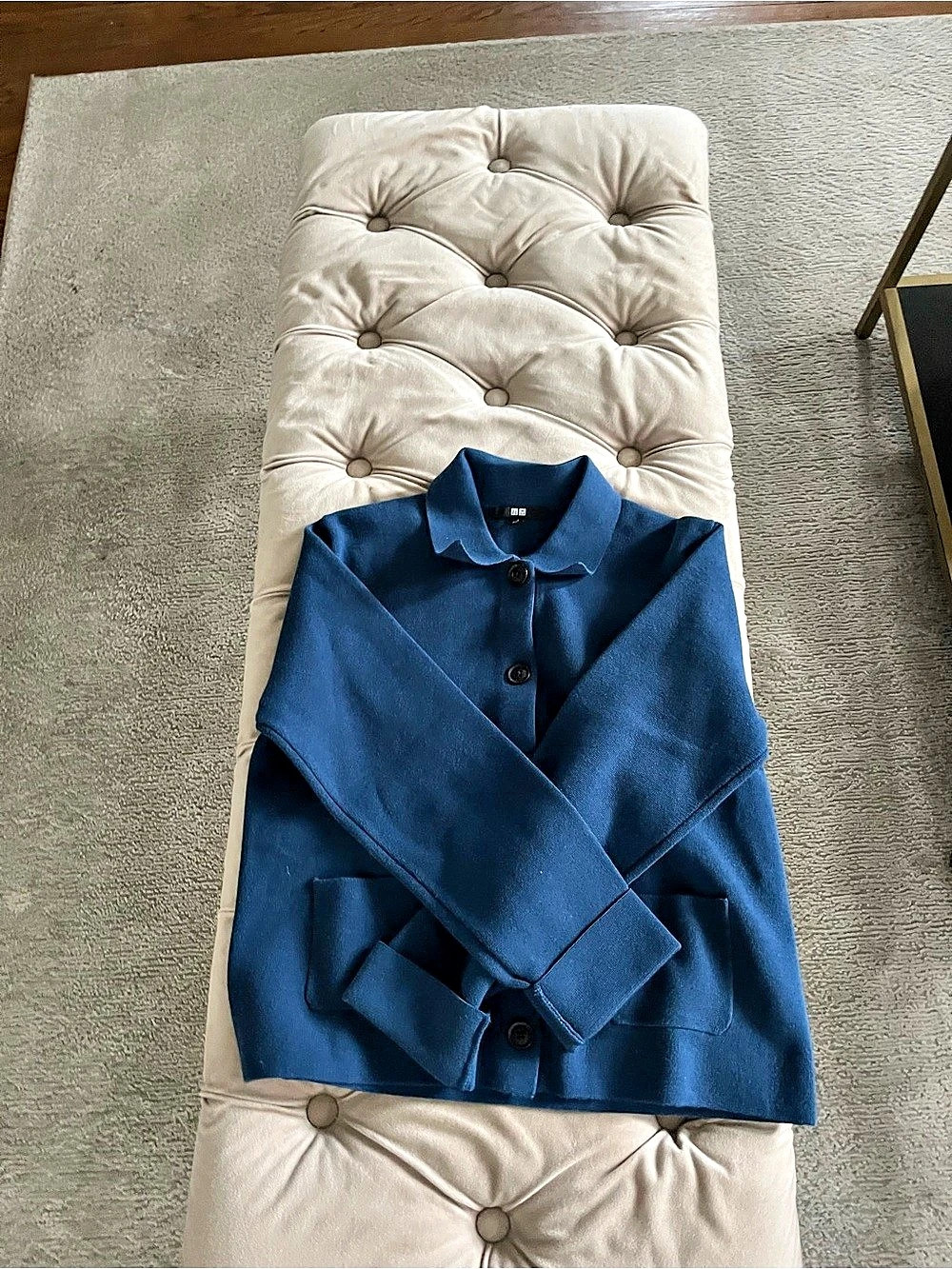 UNIQLO Blue Long Sleeve Button Front Size XS